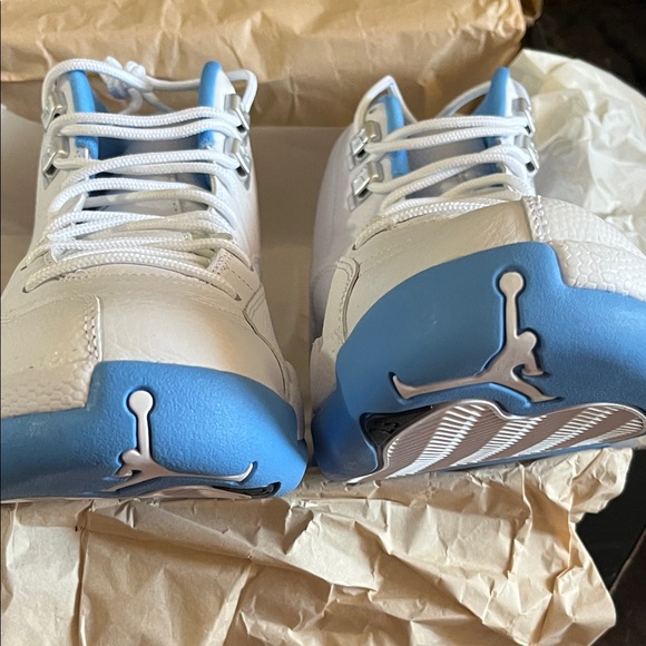Jordan 12 Retro in White and Blue - Picture 14 of 14